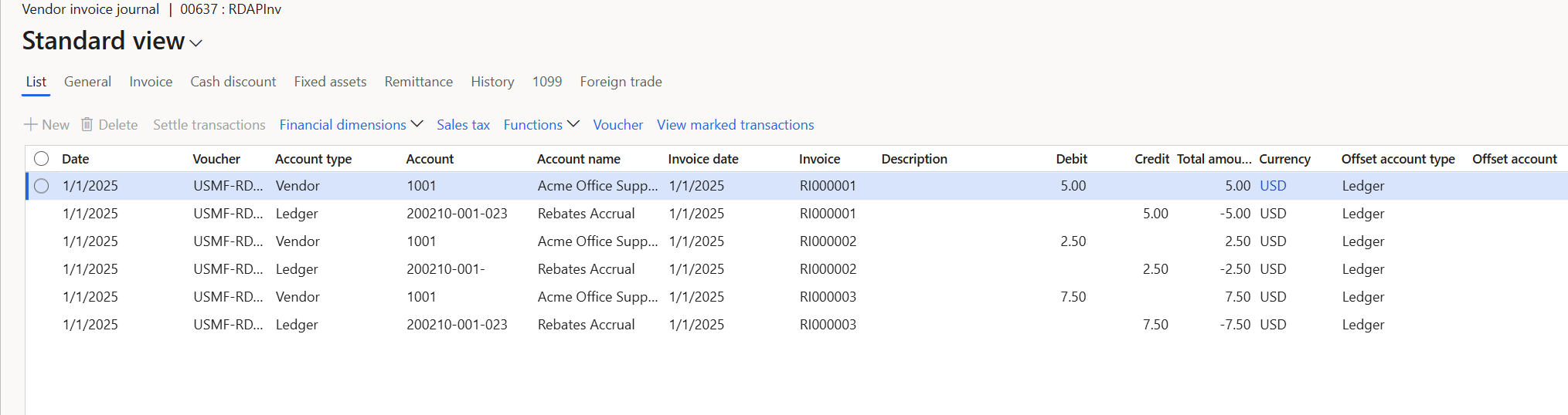 Screenshot showing a vendor invoice journal without consolidation.