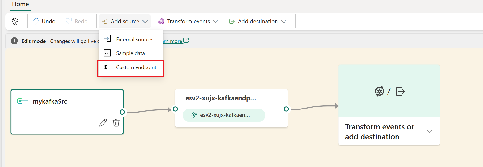 Skärmbild av att välja en anpassad slutpunkt som källa för en händelseström.
