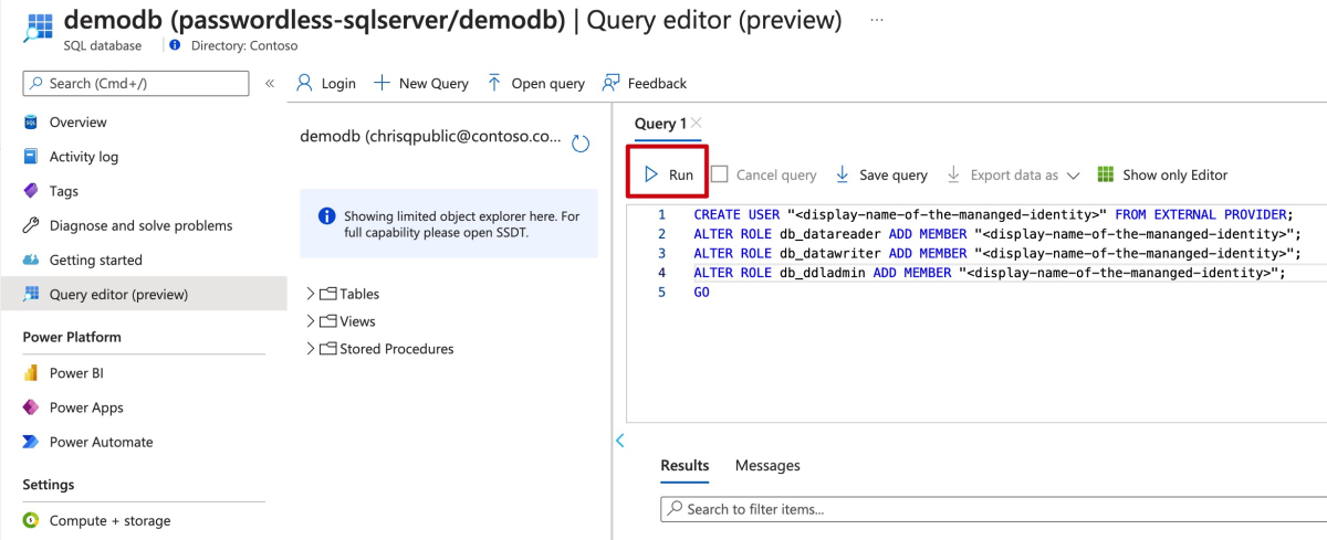 Azure 门户的屏幕截图,其中显示了 SQL 数据库查询编辑器,其中包含用于创建用户和添加角色的查询。