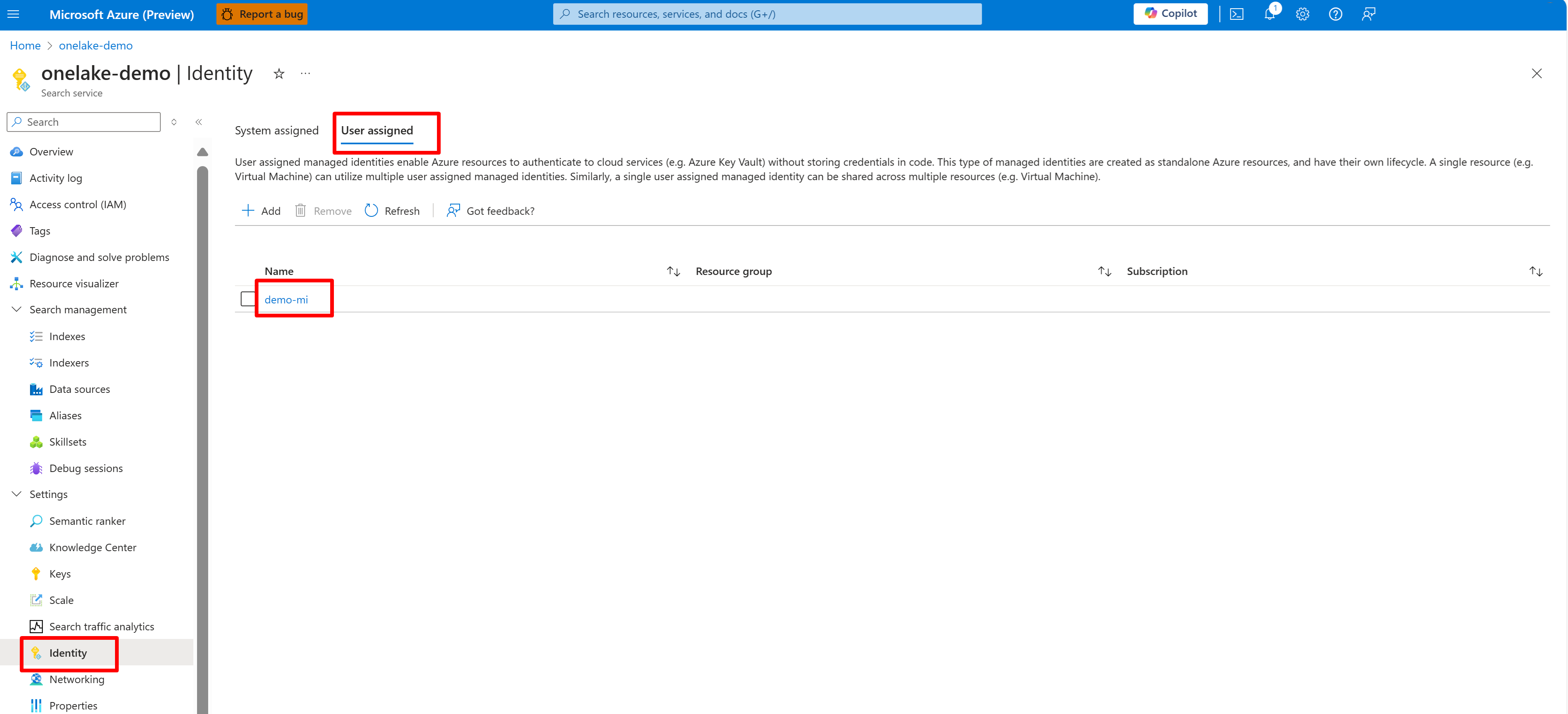 显示 Azure 门户中搜索服务用户分配的托管标识的屏幕截图。