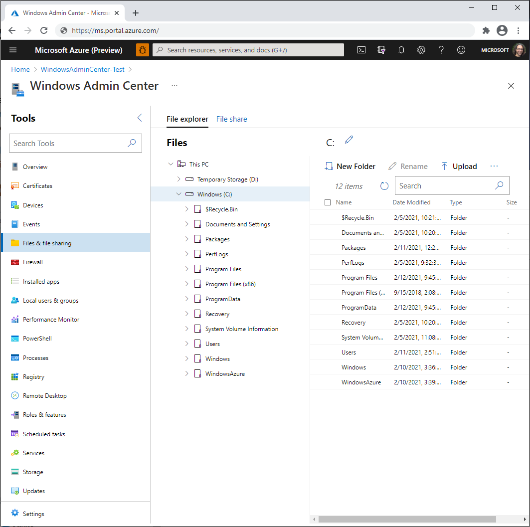 显示 Azure 门户中的 Windows Admin Center 的屏幕截图,其中显示了正在运行的操作系统上的文件和文件夹。